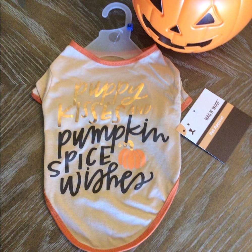 Cute Fall Autumn Pumpkin Dog Pet Tee Shirt Clothing Size Medium